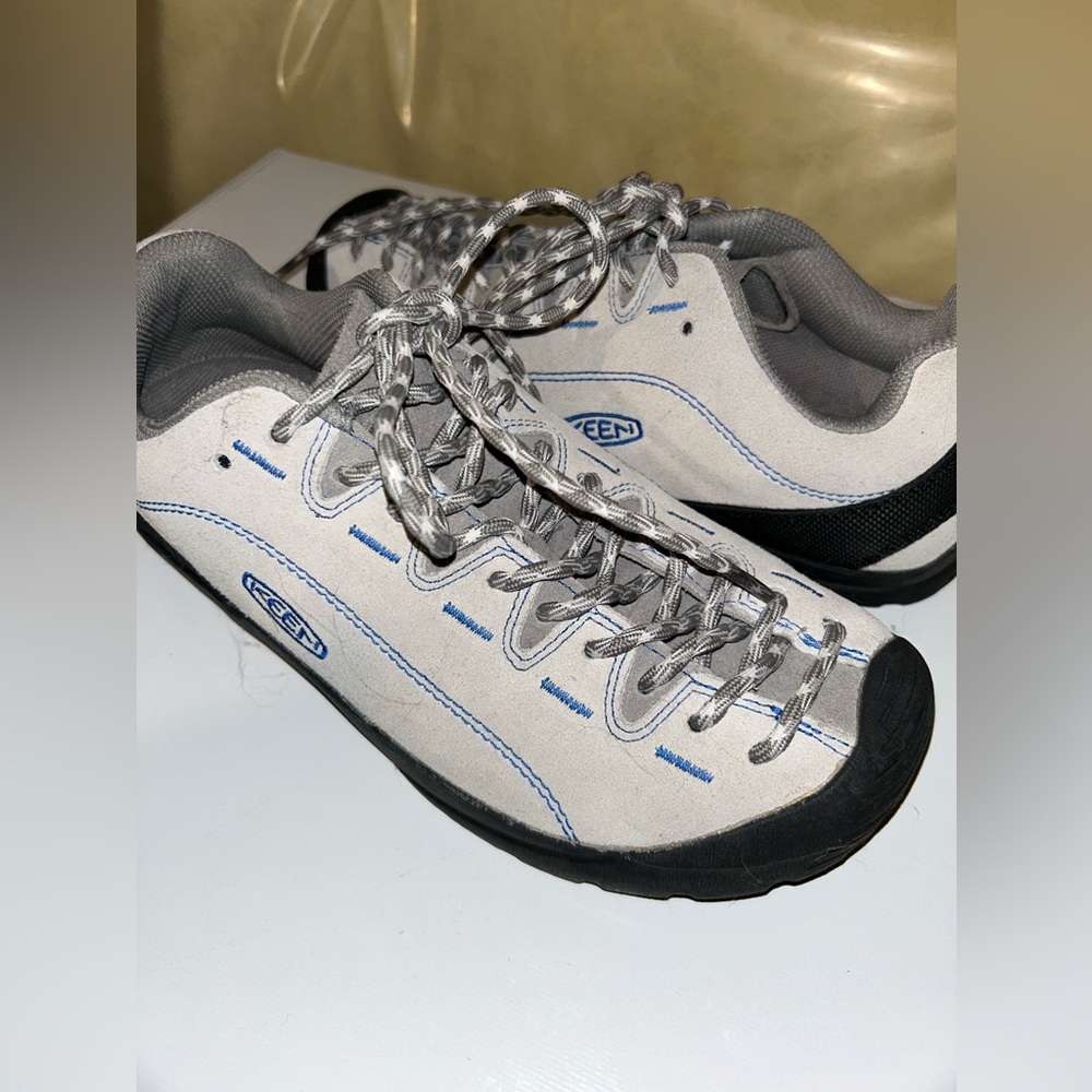 Keens Women’s Shoes